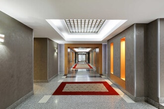 Park Towers South in New York, NY - Foto de edificio - Interior Photo