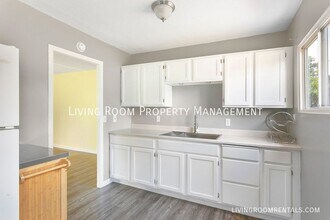 4819 NE 86th Ave in Portland, OR - Building Photo - Building Photo