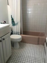 245 Kelton St, Unit 32 in Boston, MA - Foto de edificio - Building Photo