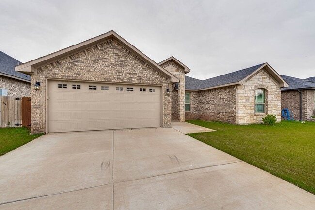 8616 Rutland Dr in Odessa, TX - Building Photo - Building Photo