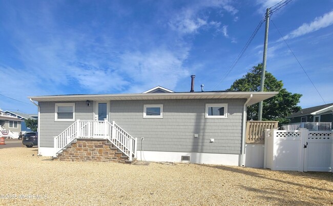 141 Ocean Bay Blvd in Lavallette, NJ - Building Photo - Building Photo