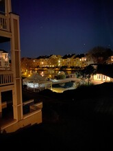 18700 Nautical Dr, Unit 102 in Cornelius, NC - Foto de edificio - Building Photo