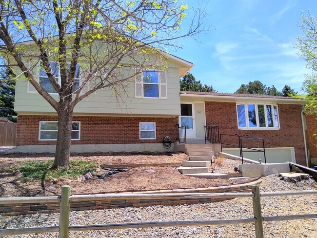 property at 1519 Lehmberg Blvd