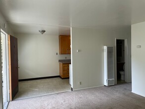 A15 in Berkeley, CA - Building Photo - Interior Photo