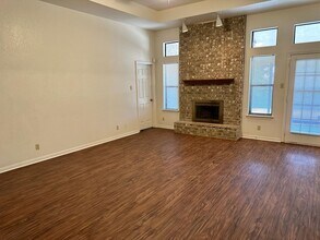 4914 Pepper Mill Hollow in Killeen, TX - Building Photo - Building Photo