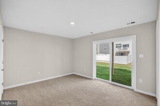 436 Whirl Ln in La Plata, MD - Building Photo - Building Photo