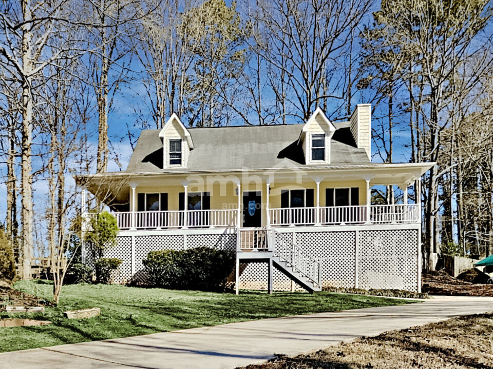 116 Cumberland Way in Dallas, GA - Building Photo
