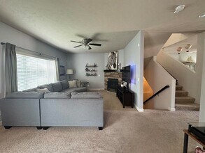 2109 Oriole Dr in Bellevue, NE - Building Photo - Building Photo