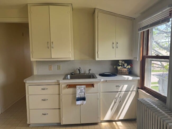 1111 Harrison St in Neenah, WI - Building Photo - Building Photo