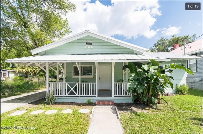 property at 1151 E 15th St