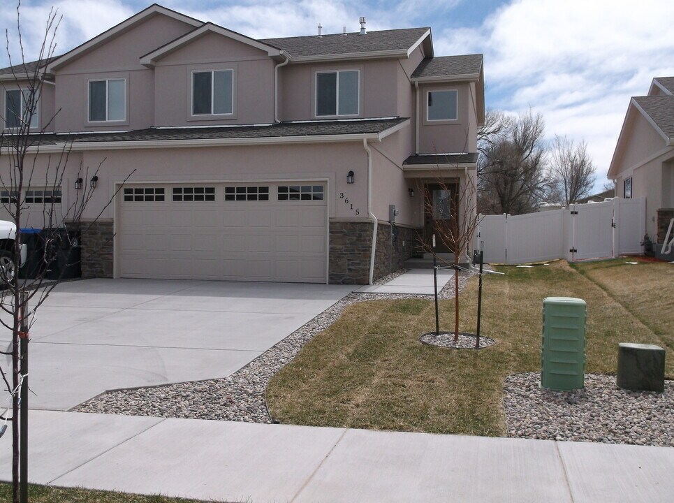 3615 Woodhaven Dr in Cheyenne, WY - Building Photo