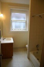 5861 Nina Pl in St. Louis, MO - Building Photo - Building Photo