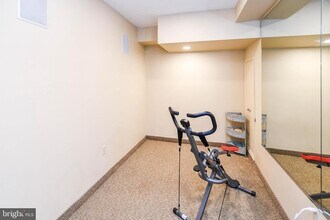 9466 Sea Breeze Ct in North Beach, MD - Building Photo - Building Photo