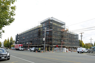 Hendon Condominiums in Seattle, WA - Building Photo - Building Photo