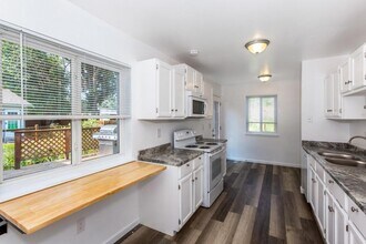 2728 Alan St in Fort Collins, CO - Building Photo - Building Photo