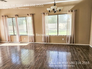 4561 S Bandit Ct in Gilbert, AZ - Building Photo - Building Photo