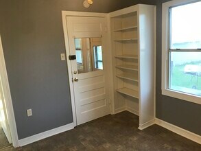 1814 Buck St in Gainesville, TX - Building Photo - Building Photo