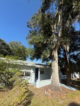 1102 Sunset Point Rd in Clearwater, FL - Building Photo - Building Photo