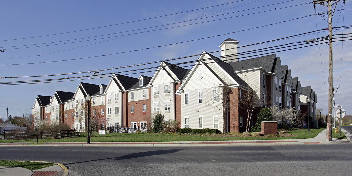 Maple Shade Mews in Maple Shade, NJ - Building Photo