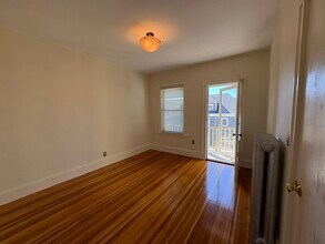 62 Ibbetson St in Somerville, MA - Building Photo - Building Photo