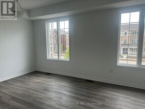 48 Bellasera Way in Caledon, ON - Building Photo - Building Photo