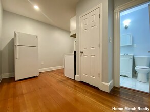 765 Broadway, Unit #1 in Chelsea, MA - Foto de edificio - Building Photo