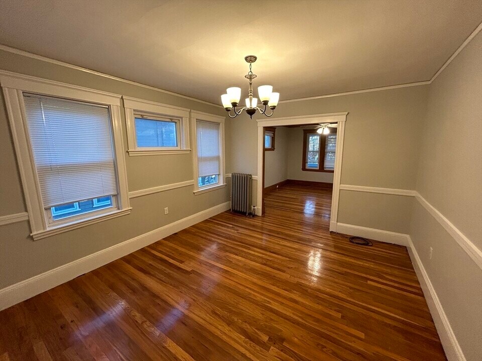 29 Pine St in Arlington, MA - Foto de edificio