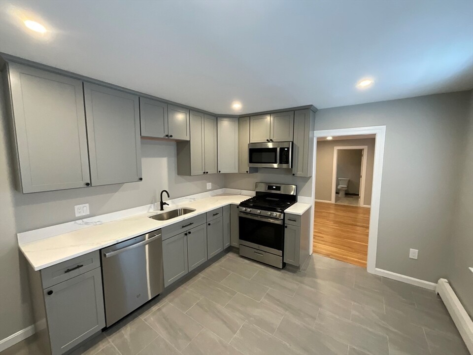 15 Franklin St, Unit 1 BED Charlestown in Boston, MA - Building Photo