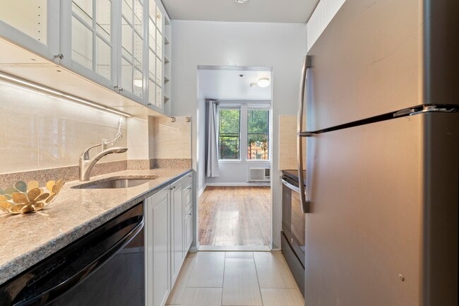 property at 108 Waldo Ave