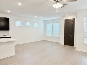 148 Hartson Dr in Taylor, TX - Building Photo - Building Photo