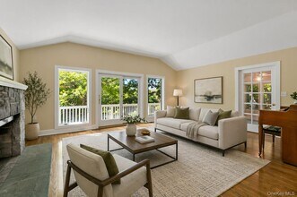 1455 Maiden Ln in Yorktown Heights, NY - Building Photo - Building Photo