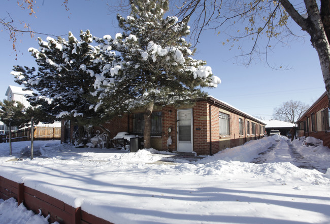 2724-2734 Madison St in Denver, CO - Foto de edificio - Building Photo