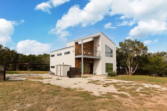 1745 Blueridge Dr in Canyon Lake, TX - Building Photo - Building Photo