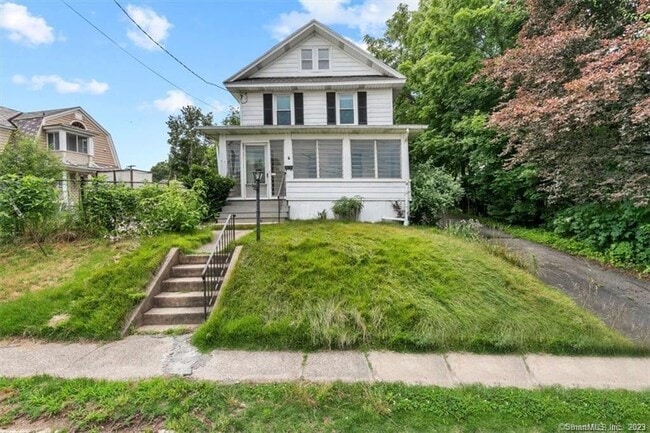 property at 44 Culver St