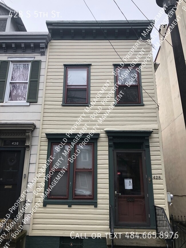 property at 428 S 5th St