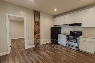 300 E Michigan in Evansville, IN - Building Photo - Building Photo