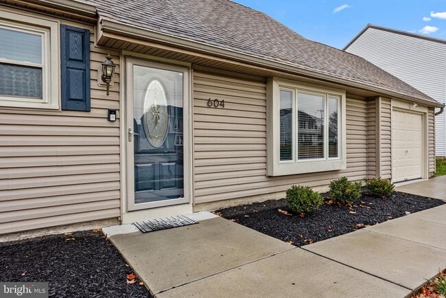 property at 604 Iva Ln