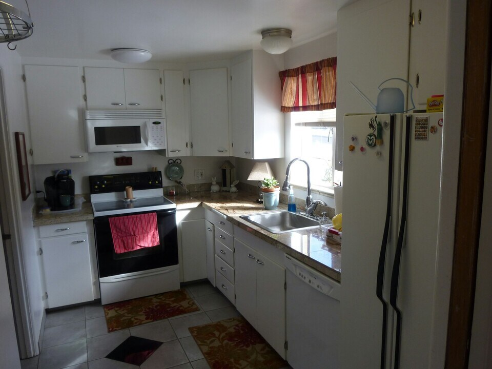 2951 Newton St in Denver, CO - Building Photo