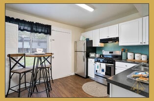 Brook Hill Townhouse Apartments