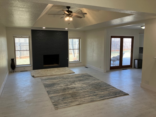 3221 Cove Hollow Ct in Norman, OK - Building Photo - Building Photo