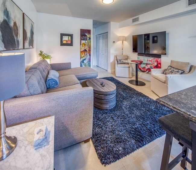 1331 North N Street in Lake Worth Beach, FL - Building Photo - Building Photo