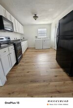311 Parker Dr, Unit 311 Parker Drive in Titusville, FL - Foto de edificio - Building Photo