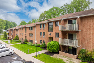 200 Winding Way in Downingtown, PA - Building Photo - Building Photo