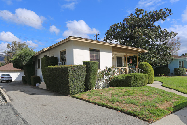 1125 Glendale Ave in Glendale, CA - Building Photo - Building Photo