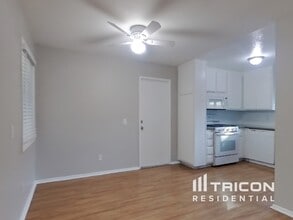 14316 Cholla Dr in Moreno Valley, CA - Building Photo - Building Photo