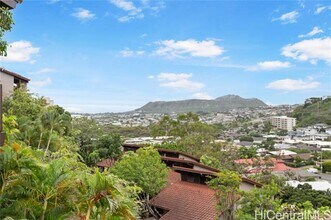 1487 Hiikala Pl in Honolulu, HI - Building Photo - Building Photo