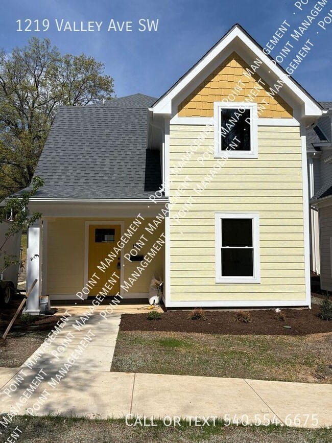 property at 1219 Valley Ave SW