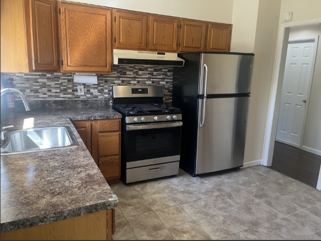 9 Chestnut Hill Dr in Toms River, NJ - Building Photo - Building Photo