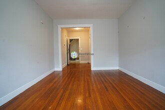 47 Linden St, Unit 4 in Boston, MA - Building Photo - Building Photo