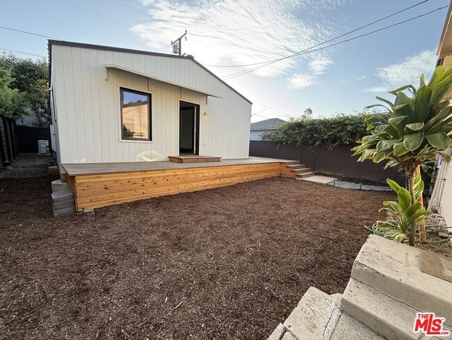 property at 3331 Cattaraugus Ave